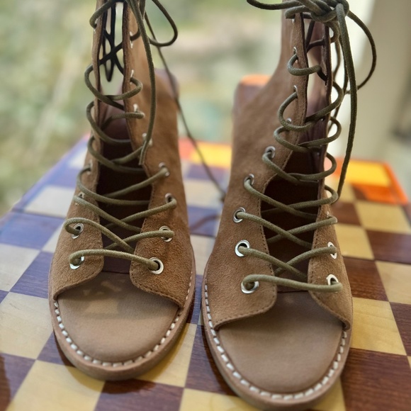 Jeffrey Campbell x Free People Minimal Lace Up Heels, tan suede leather, Sz. 8 - Picture 5 of 11